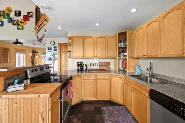 $399,000 | 28600 North Mt Spokane Park Drive, Unit 511, Mead, WA 99021