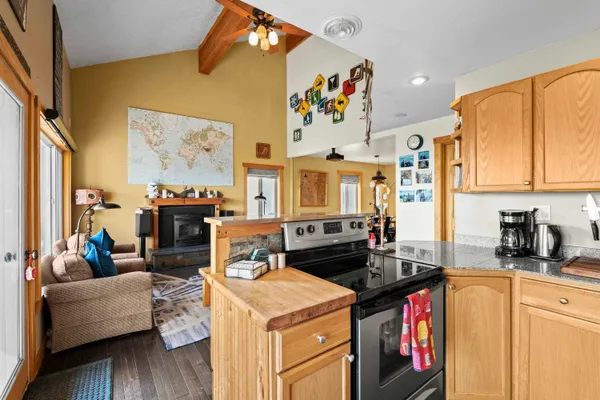 $399,000 | 28600 North Mt Spokane Park Drive, Unit 511, Mead, WA 99021