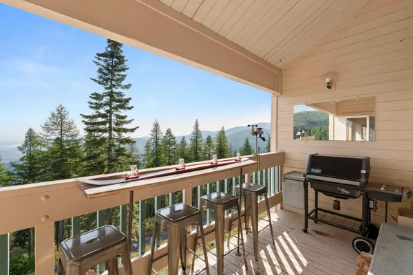 $399,000 | 28600 North Mt Spokane Park Drive, Unit 511, Mead, WA 99021