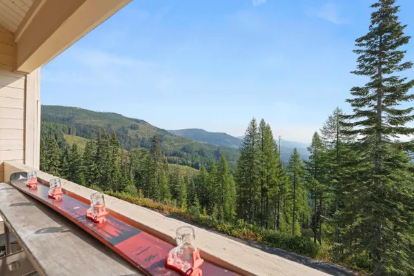 $399,000 | 28600 North Mt Spokane Park Drive, Unit 511, Mead, WA 99021