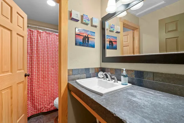 $399,000 | 28600 North Mt Spokane Park Drive, Unit 511, Mead, WA 99021