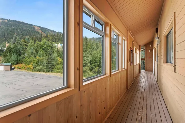 $399,000 | 28600 North Mt Spokane Park Drive, Unit 511, Mead, WA 99021