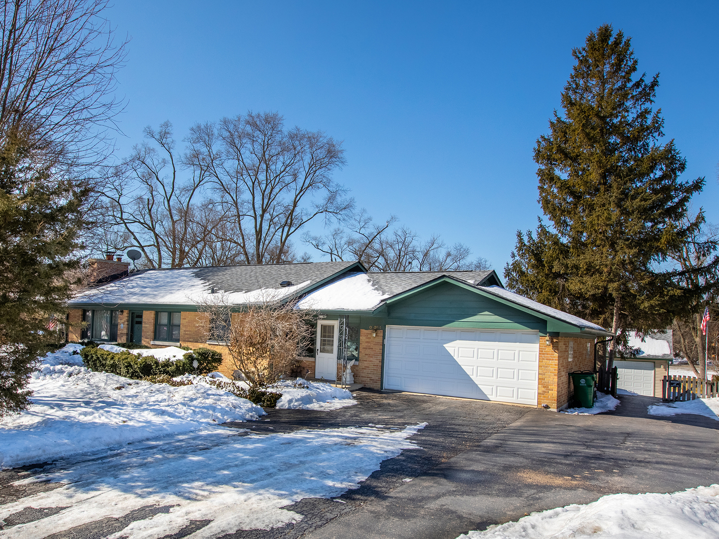 S264 Church Street Winfield, IL 60190 - Photo 1 of 17