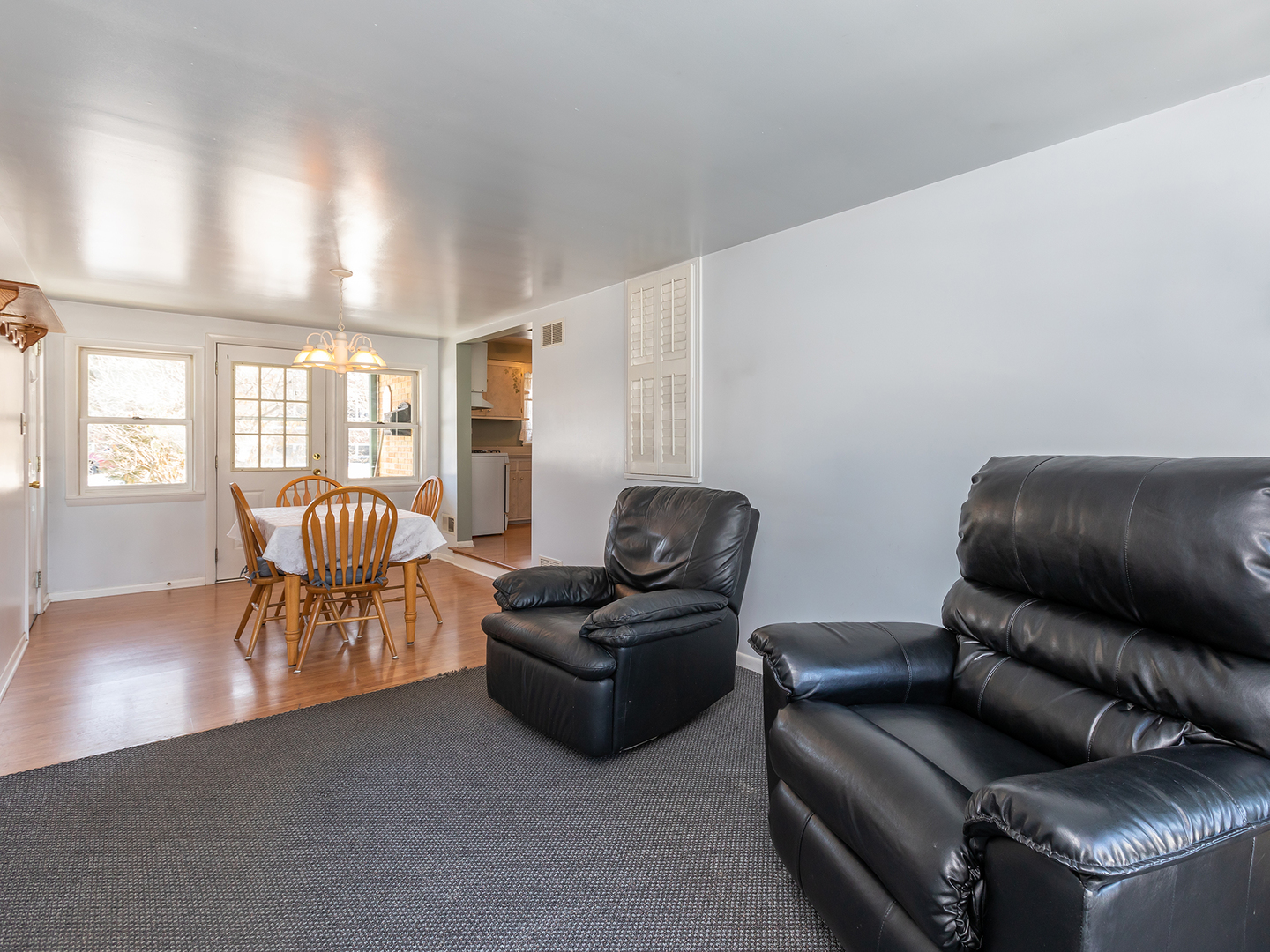 S264 Church Street Winfield, IL 60190 - Photo 7 of 17