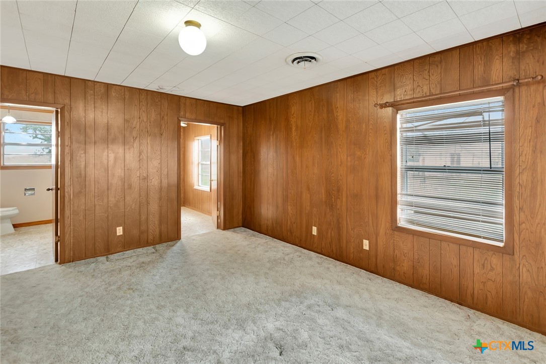 1840 Loop 522 Ganado, TX 77962 - Photo 23 of 48 a view of an empty room with a window