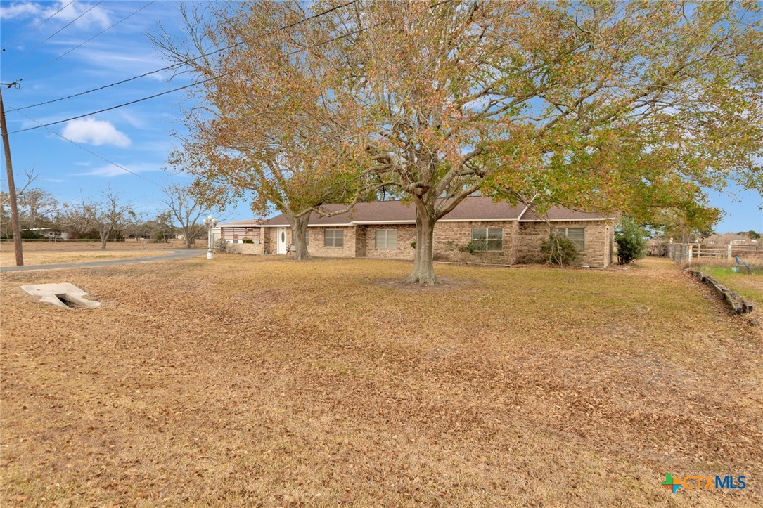 1840 Loop 522 Ganado, TX 77962 - Photo 4 of 48 a view of open space with yard and trees