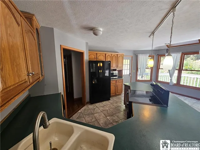 $348,000 | 158 Hawthorn Lane, Allegany, NY 14706