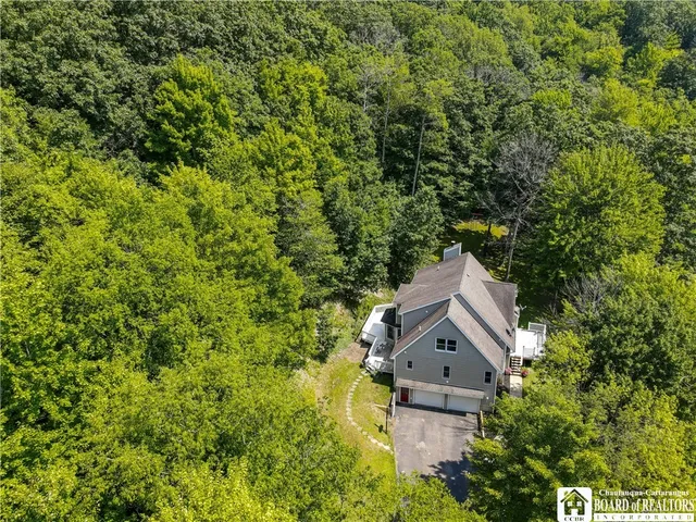 $348,000 | 158 Hawthorn Lane, Allegany, NY 14706