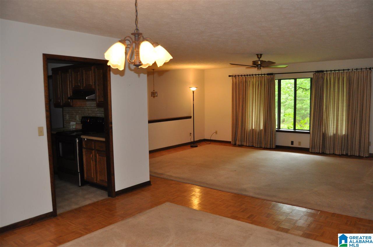 824 Brookhaven Road Anniston, AL 36207 - Photo 4 of 32