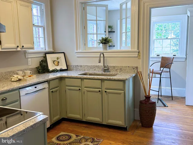 $800,000 | 918 William Street, Fredericksburg, VA 22401