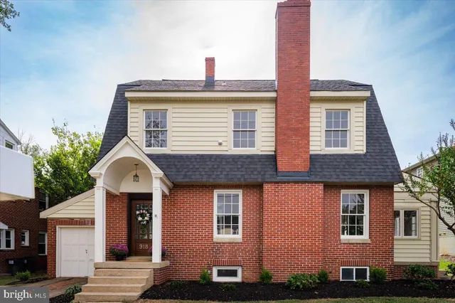 $800,000 | 918 William Street, Fredericksburg, VA 22401