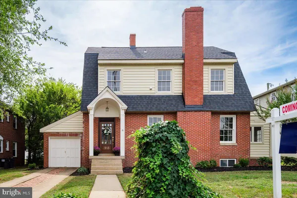 $790,000 | 918 William Street, Fredericksburg, VA 22401