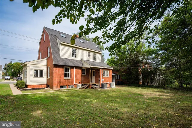 $800,000 | 918 William Street, Fredericksburg, VA 22401