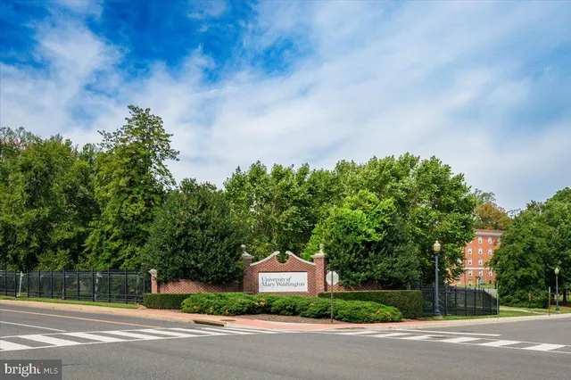 $800,000 | 918 William Street, Fredericksburg, VA 22401