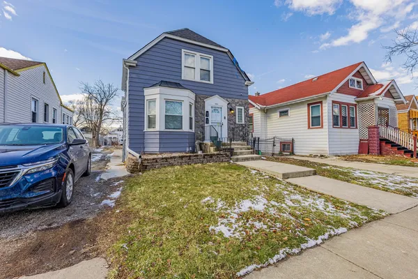 $270,000 | 10044 South La Salle Street, Chicago, IL 60628