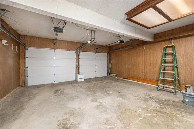 $839,000 | 224 Northwest Locust Street, Lee's Summit, MO 64064