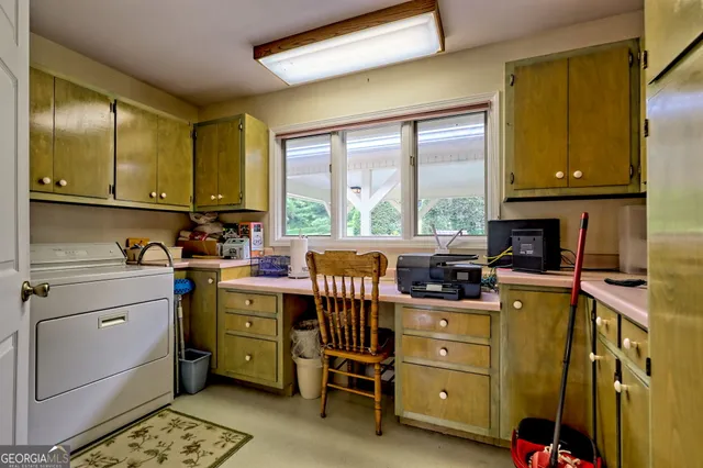 a view of a garden with a lot of flower plants