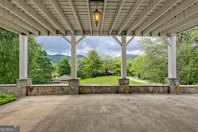 $799,000 | 70 Fairway Lane, Sky Valley, GA 30537