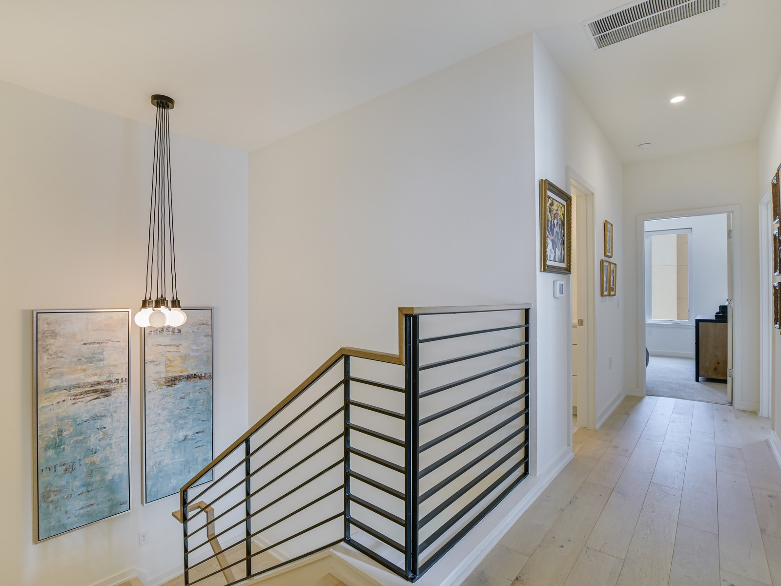 2610 Watkins Way Austin, TX 78746 - Photo 14 of 23