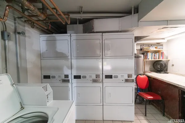 $2,600 | 2115 Ala Wai Boulevard, Unit 1403, Honolulu, HI 96815