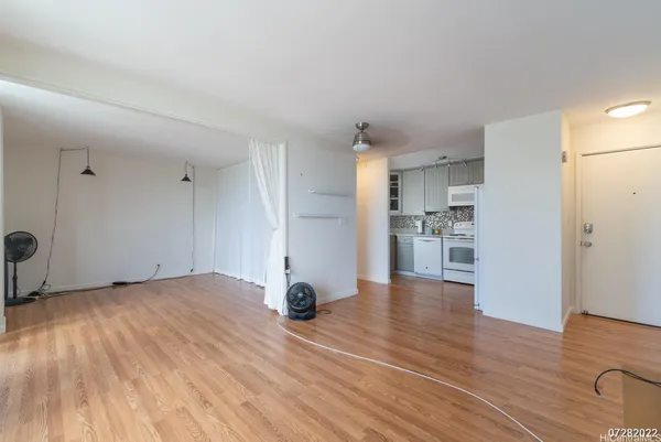 $2,600 | 2115 Ala Wai Boulevard, Unit 1403, Honolulu, HI 96815