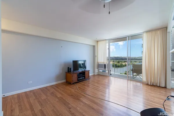 $2,600 | 2115 Ala Wai Boulevard, Unit 1403, Honolulu, HI 96815