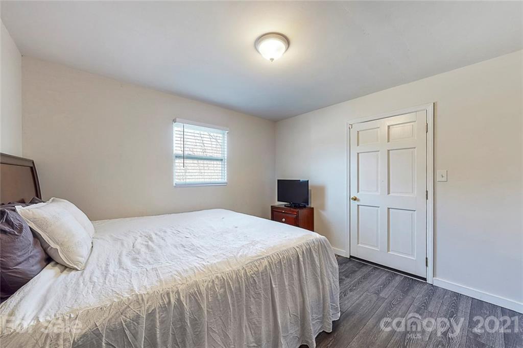 612 Ginger Cake Road Lancaster, SC 29720 - Photo 16 of 35 a bedroom with a bed and a window