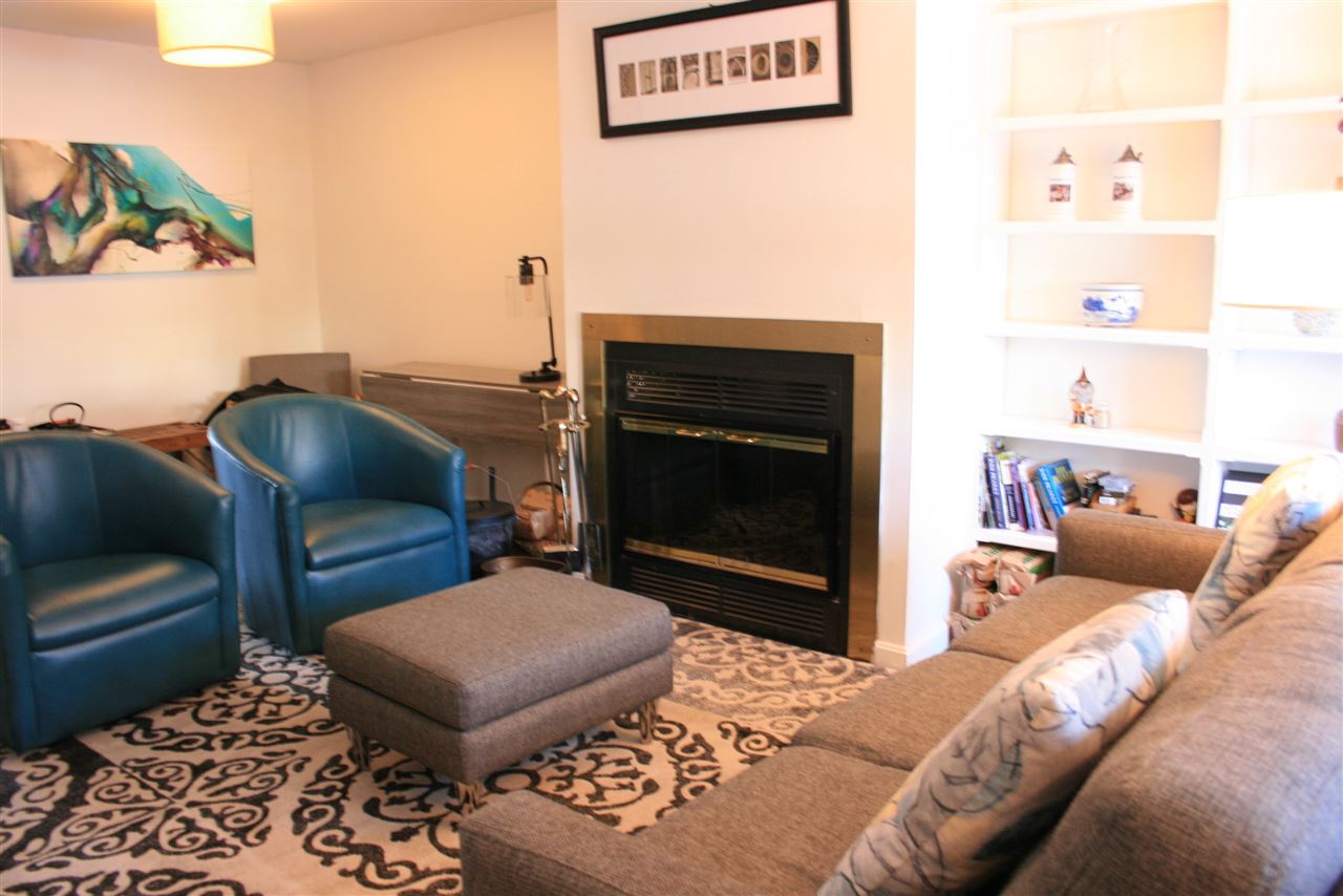 8 Northeast Village Road Concord, NH 03301 - Photo 3 of 16