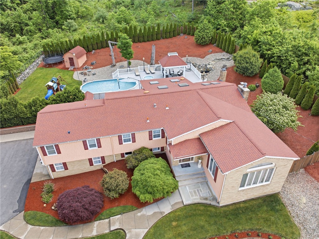125 Old Mendon Road Cumberland, RI 02864 - Photo 37 of 40