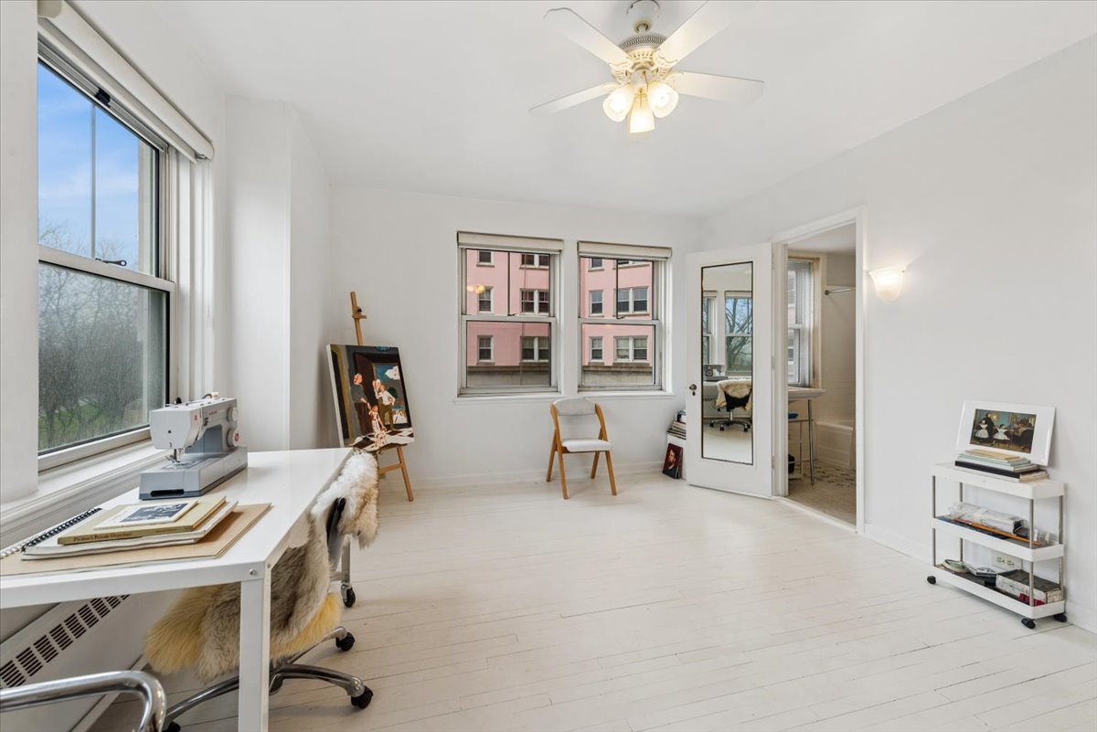 5555 North Sheridan Road, Unit 316 Chicago, IL 60640 - Photo 12 of 26