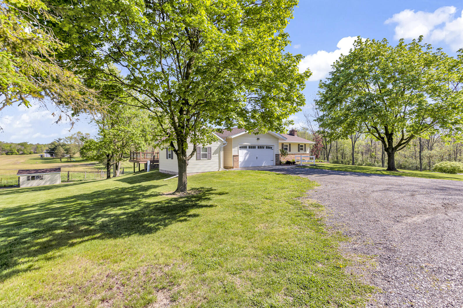 1744 Academy Road Adrian, MI 49221 - Photo 34 of 57 0N0A2852
