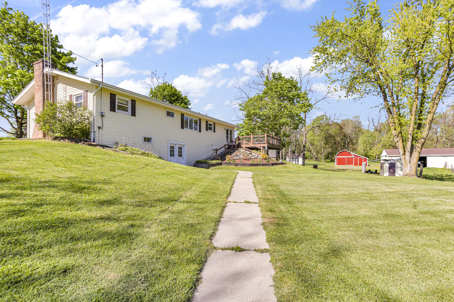 1744 Academy Road Adrian, MI 49221 - Photo 47 of 57 0N0A2865
