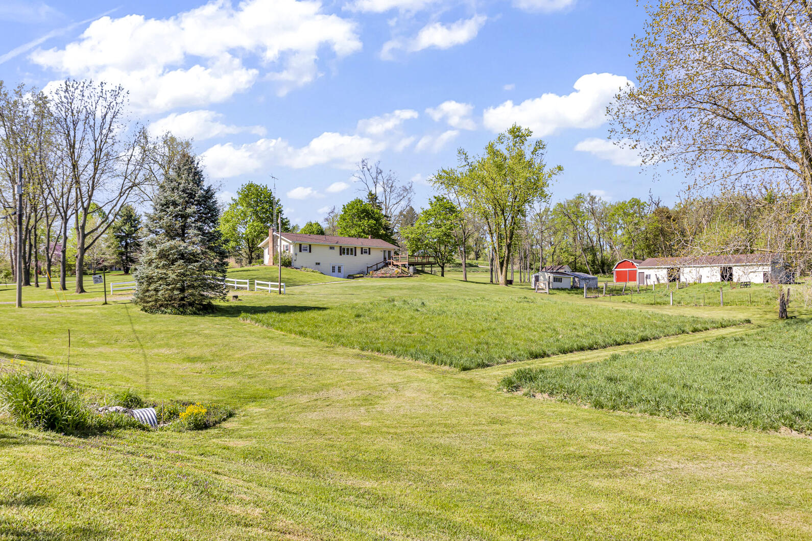 1744 Academy Road Adrian, MI 49221 - Photo 49 of 57 0N0A2868