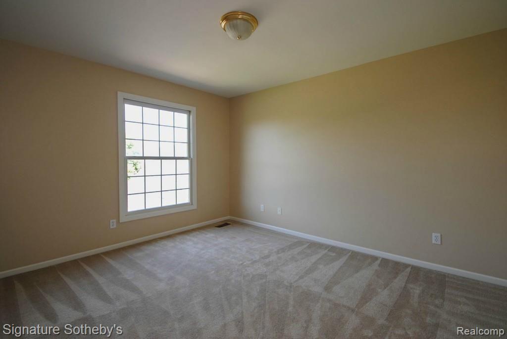 4066 Wincrest Lane Rochester, MI 48306 - Photo 8 of 56 _7.jpg