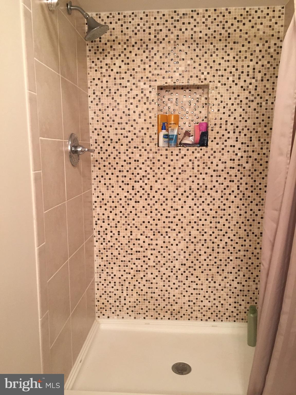 23363 Watson Road Leesburg, VA 20175 - Photo 14 of 25 BASEMENT BATH