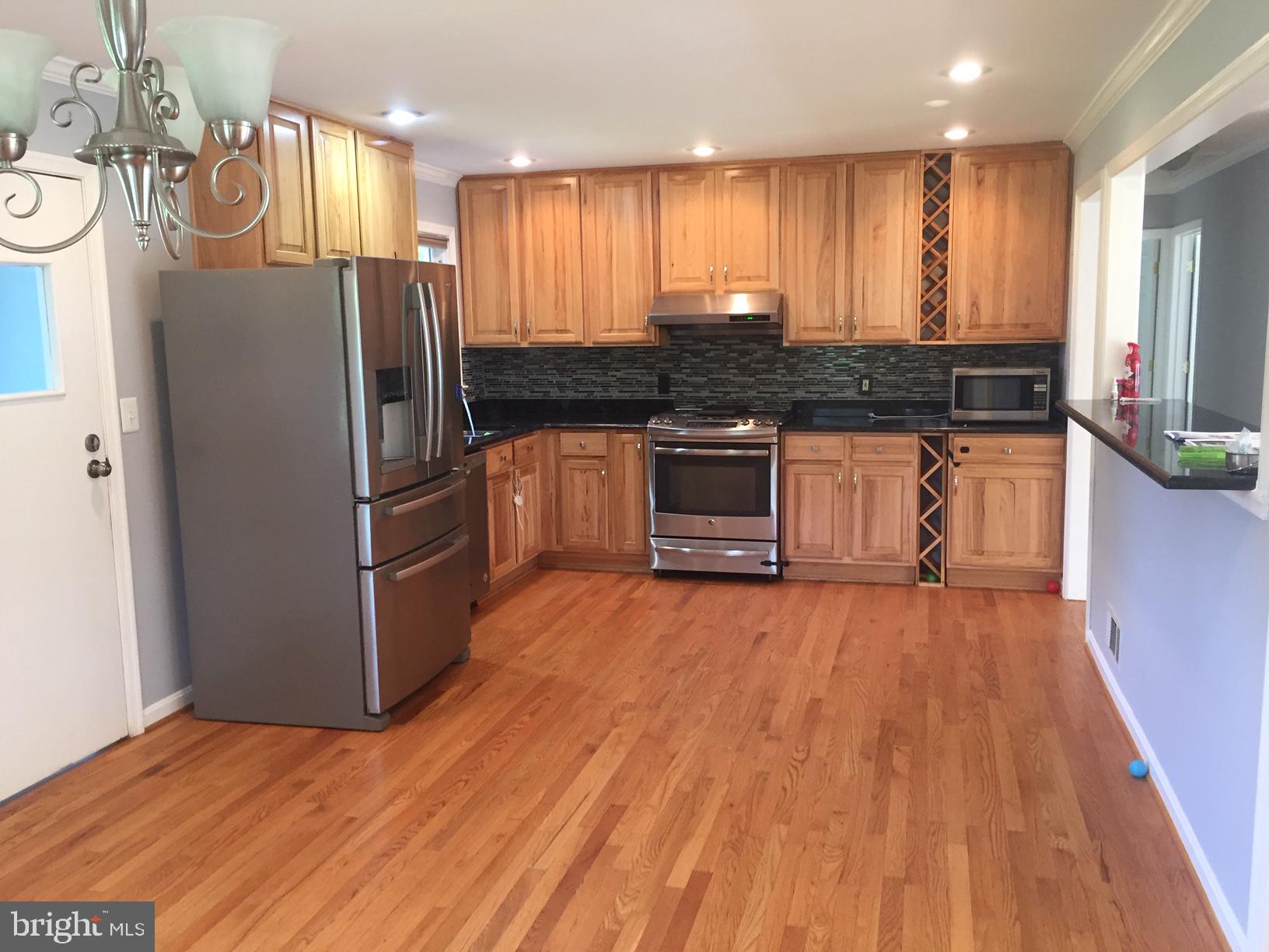 23363 Watson Road Leesburg, VA 20175 - Photo 7 of 25 KITCHEN