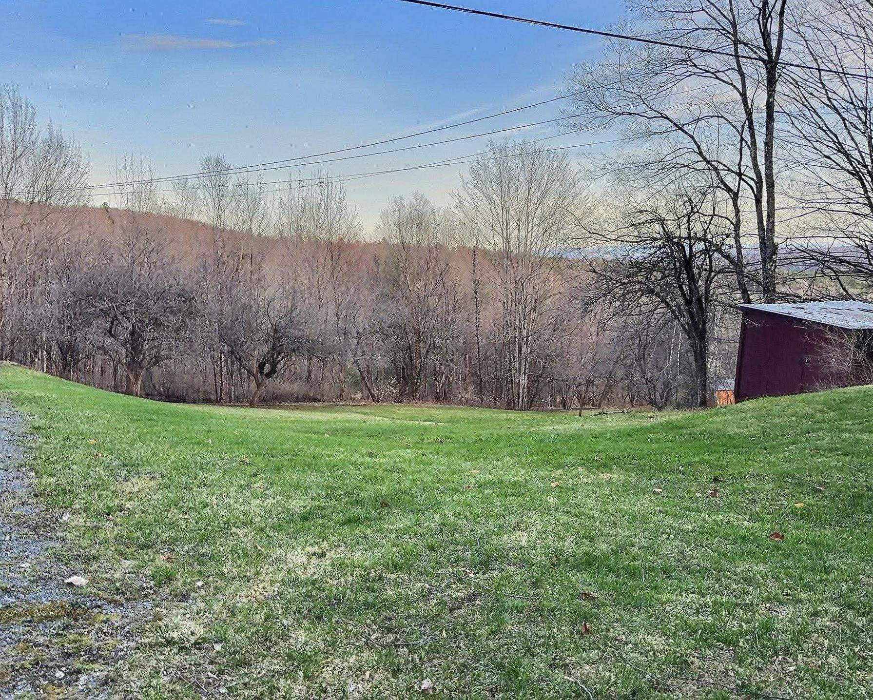 1568 Spaulding Road St. Johnsbury, VT 05819 - Photo 4 of 18