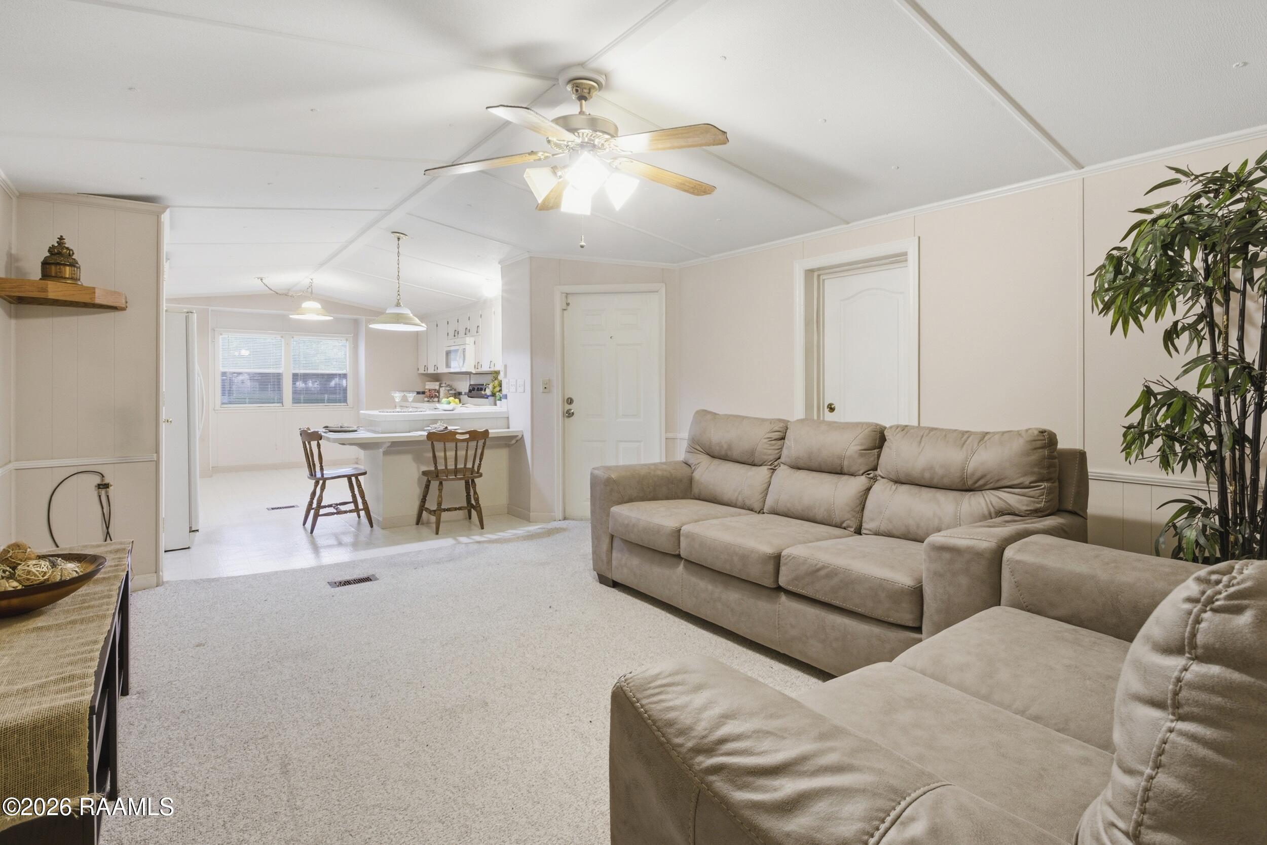 2010 Cummings Street Opelousas, LA 70570 - Photo 2 of 34