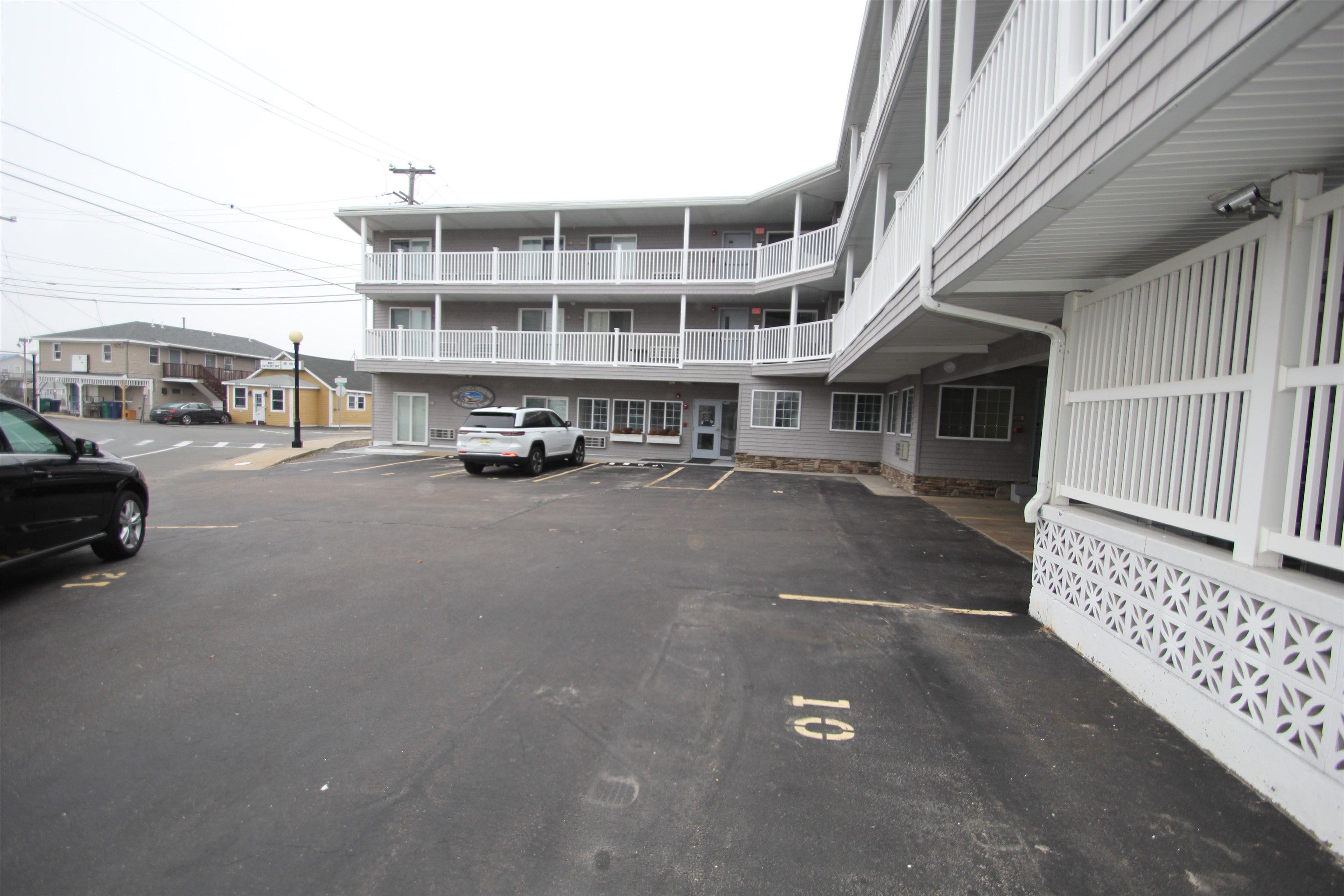 6 Ashworth Avenue, Unit 15 Hampton, NH 03842 - Photo 5 of 27