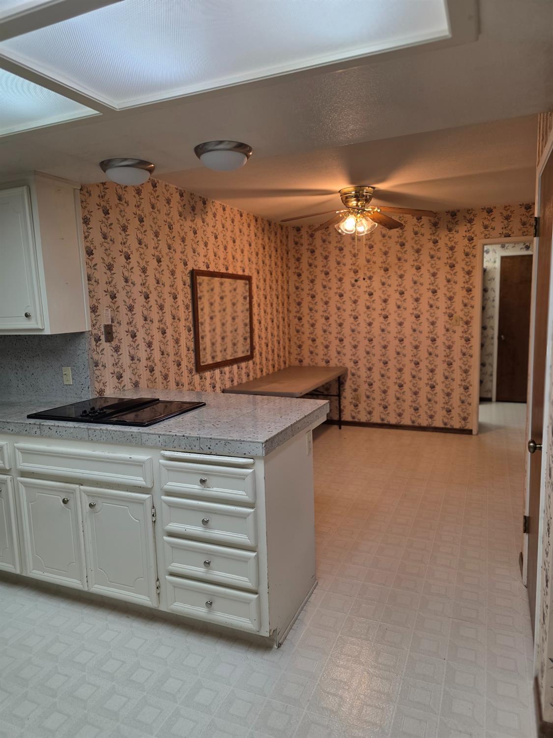 604 West Union Avenue Modesto, CA 95356 - Photo 16 of 25
