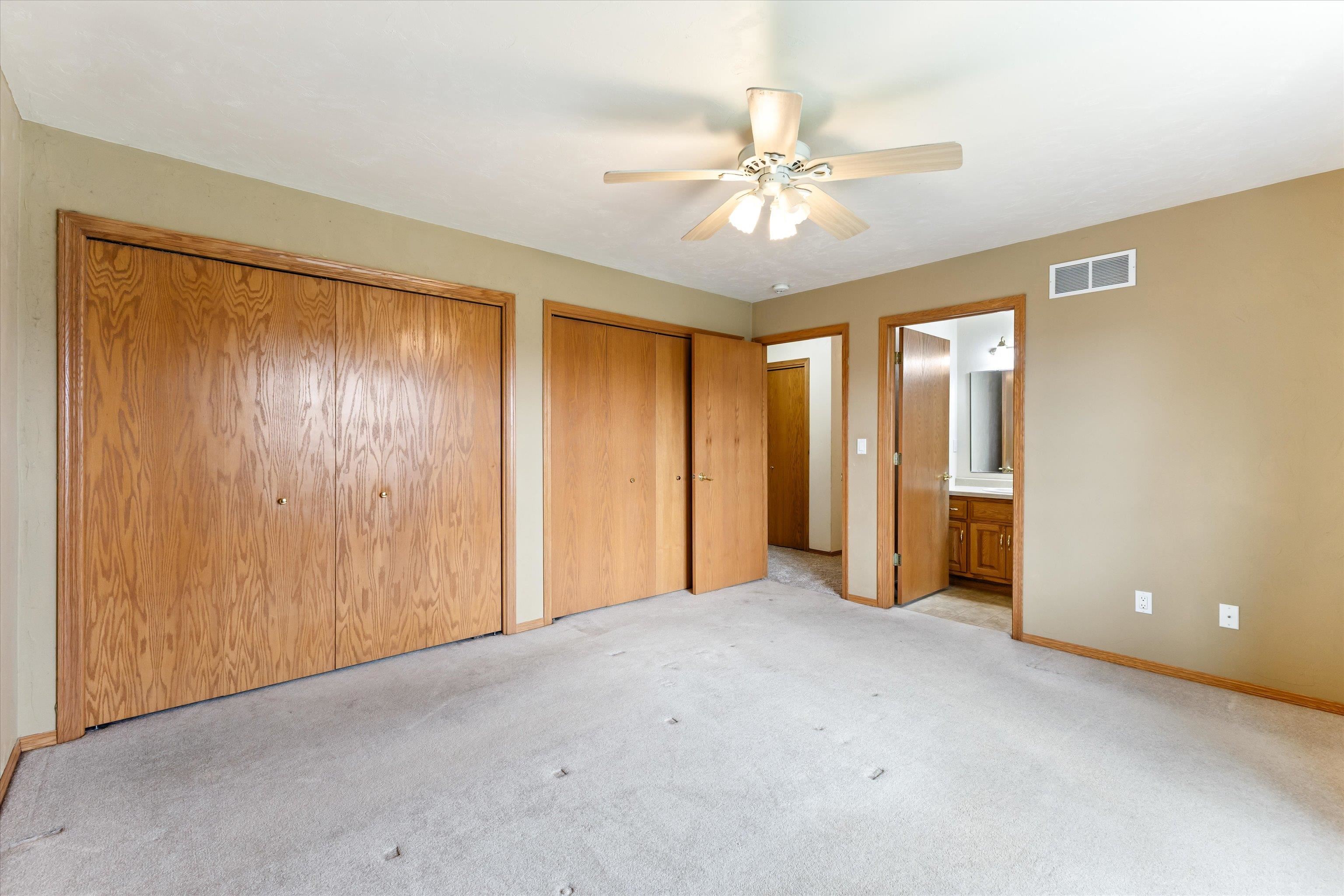 W5445 Colin Street Appleton, WI 54915 - Photo 14 of 26