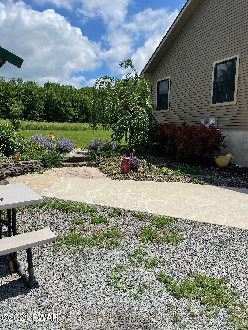 605 A Avoy Road Lake Ariel, PA 18436 - Photo 8 of 22