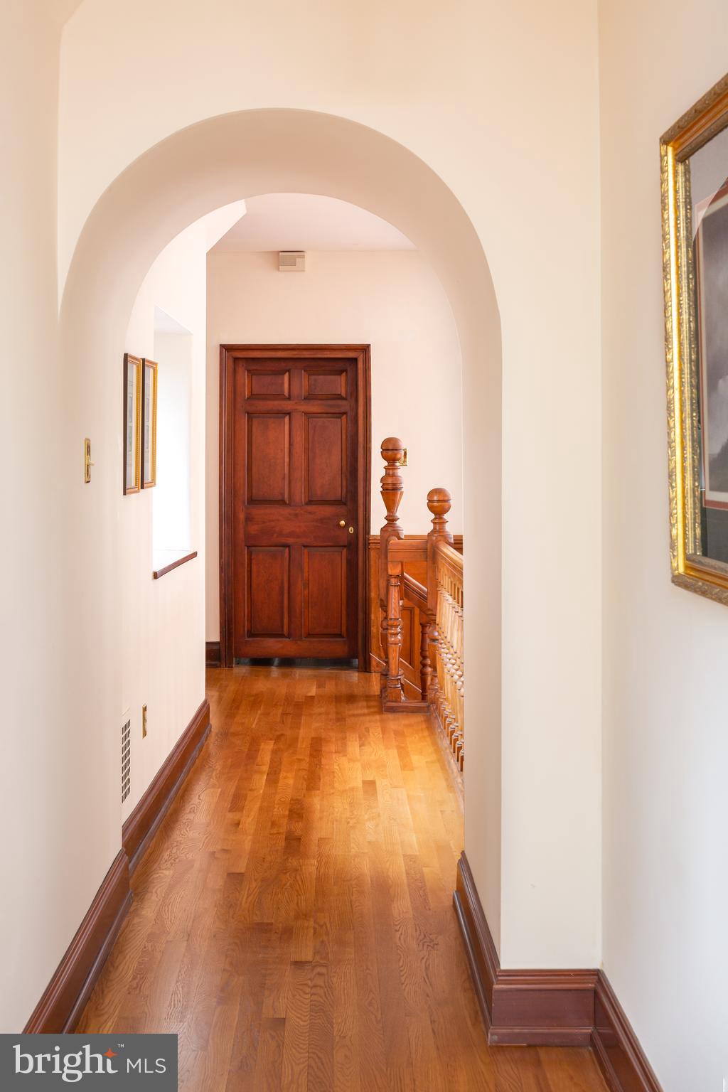 458 Huston Road Wayne, PA 19087 - Photo 25 of 47 Second Floor Hallway