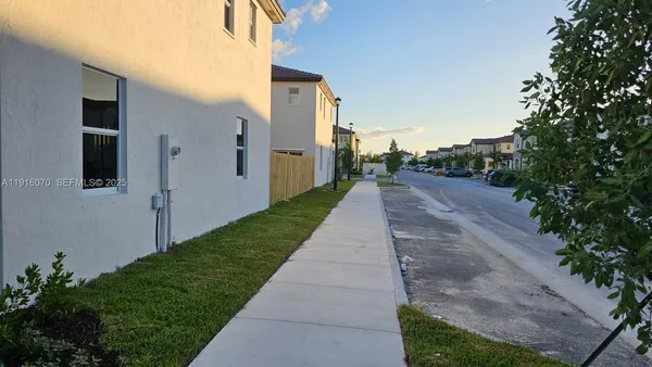 $2,600 | 2618 Southeast 27th Court, Unit 2618, Homestead, FL 33035