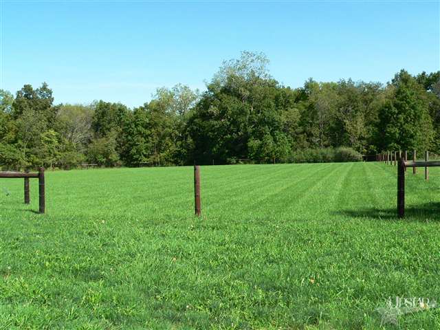13230 Puff Road Fort Wayne, IN 46845 - Photo 18 of 21 Gallery Image 18