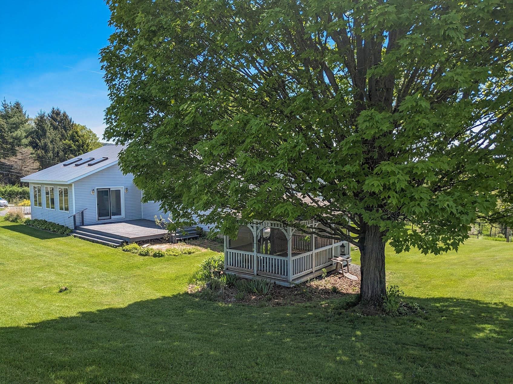 93 Thompson Road Walpole, NH 03608 - Photo 35 of 40