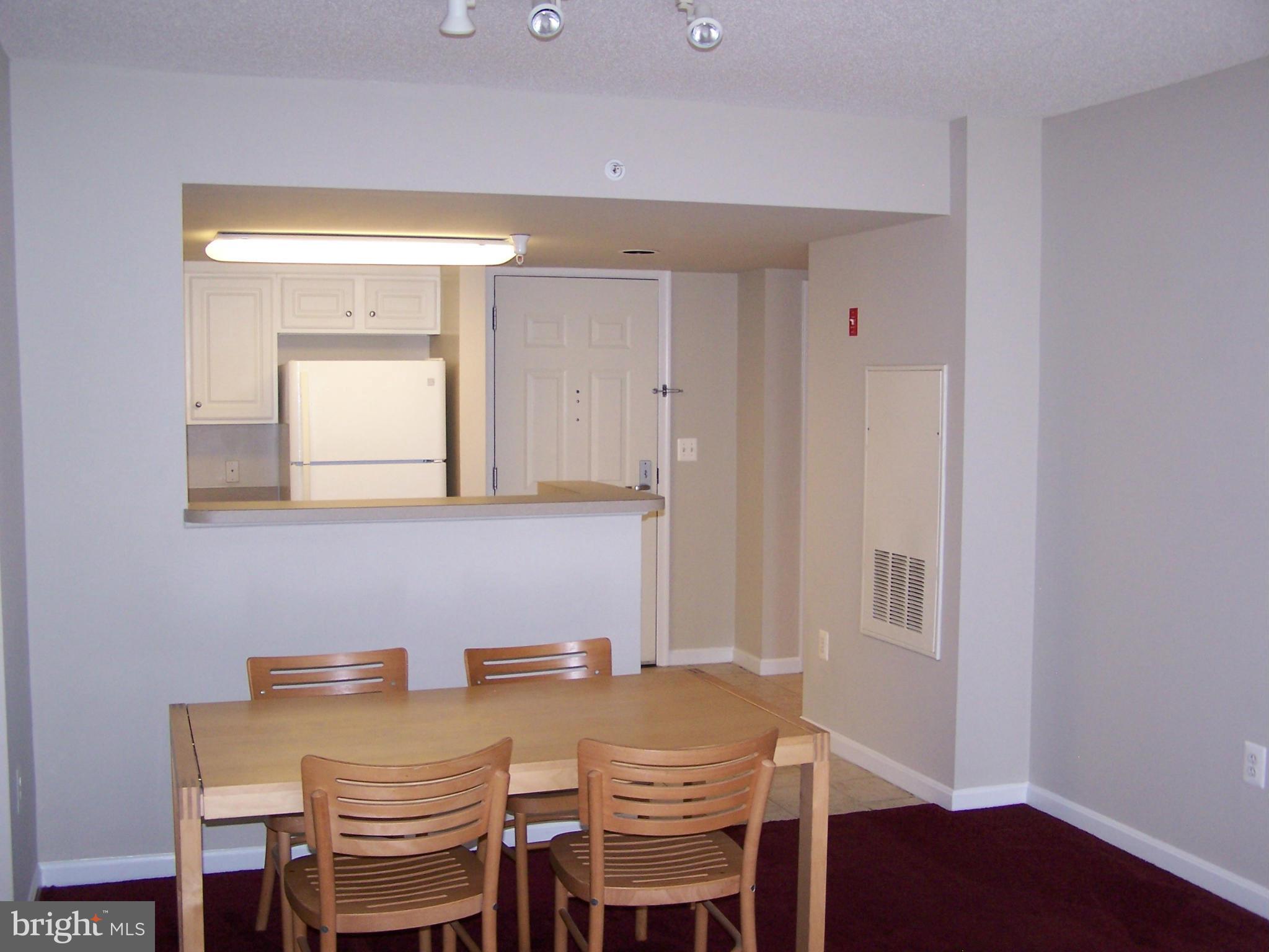 11710 Old Georgetown Road, Unit 725 North Bethesda, MD 20852 - Photo 10 of 29 Interior (General)