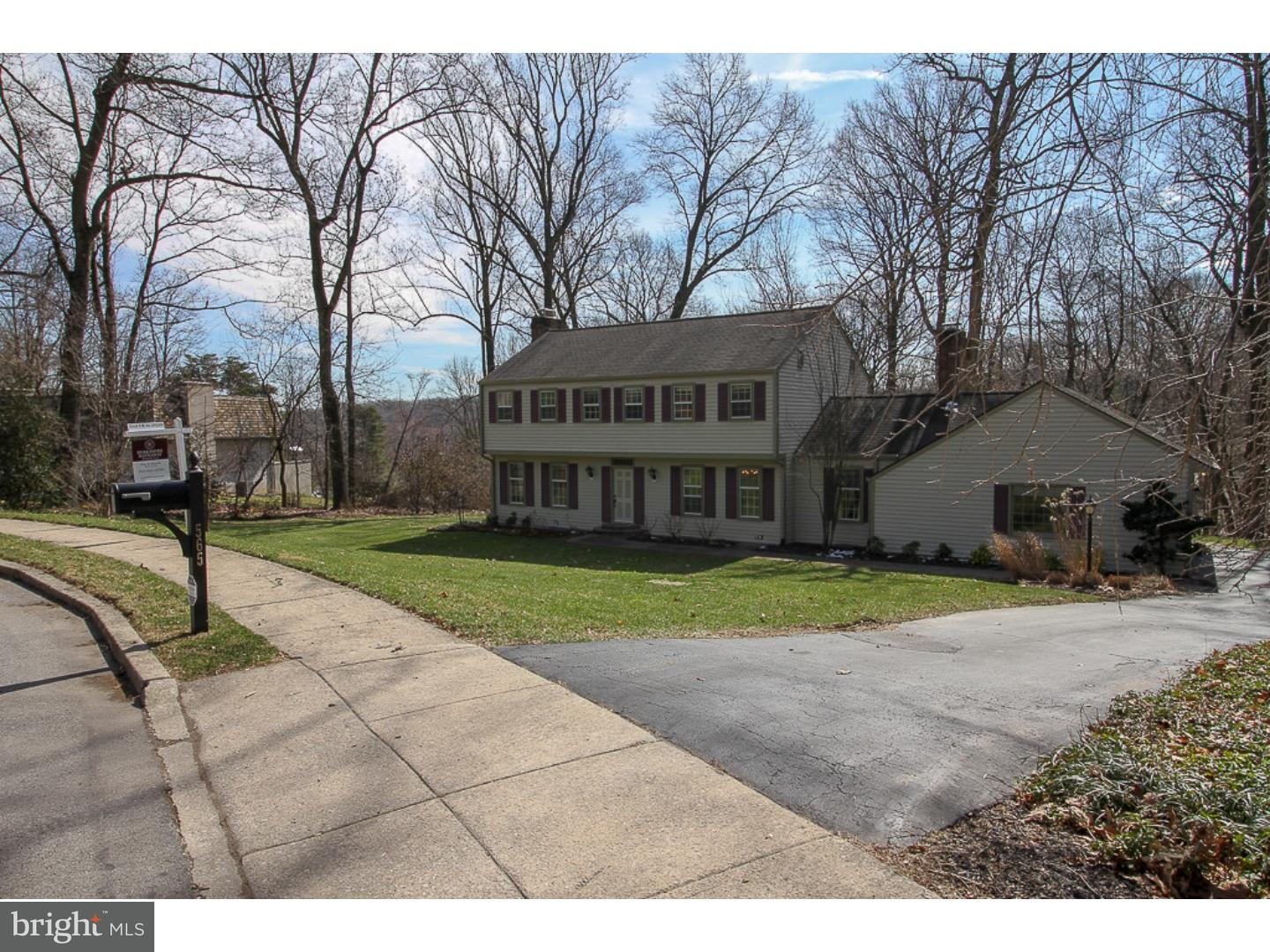565 Hughes Road Wayne, PA 19087 - Photo 2 of 25 Exterior Front