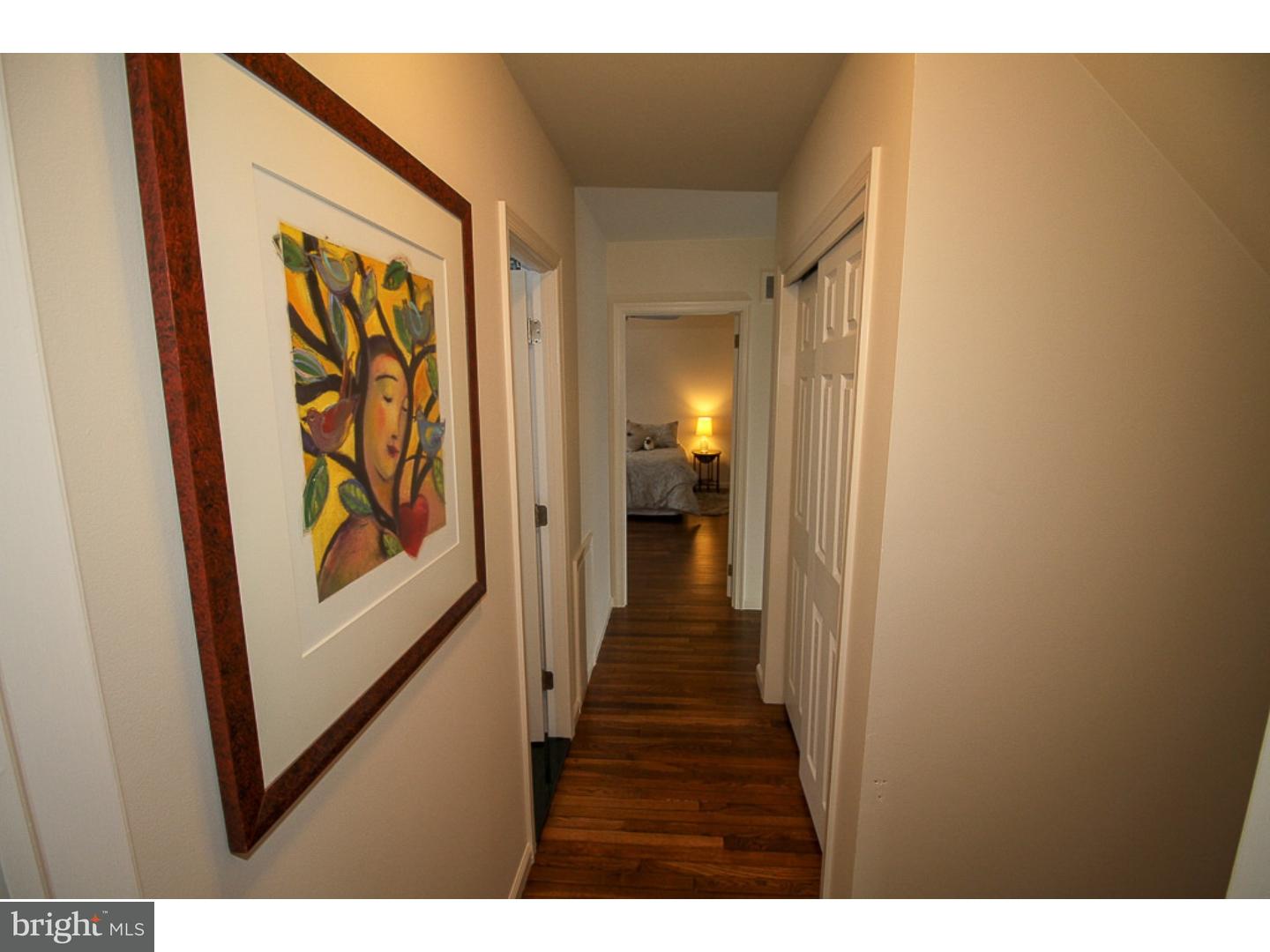 565 Hughes Road Wayne, PA 19087 - Photo 14 of 25 Hallway