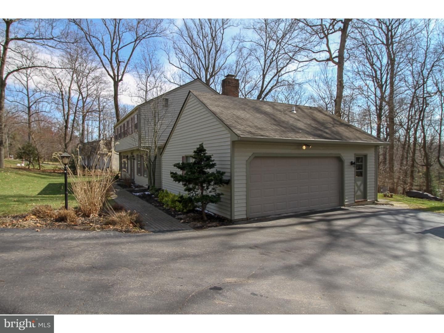 565 Hughes Road Wayne, PA 19087 - Photo 3 of 25 Exterior